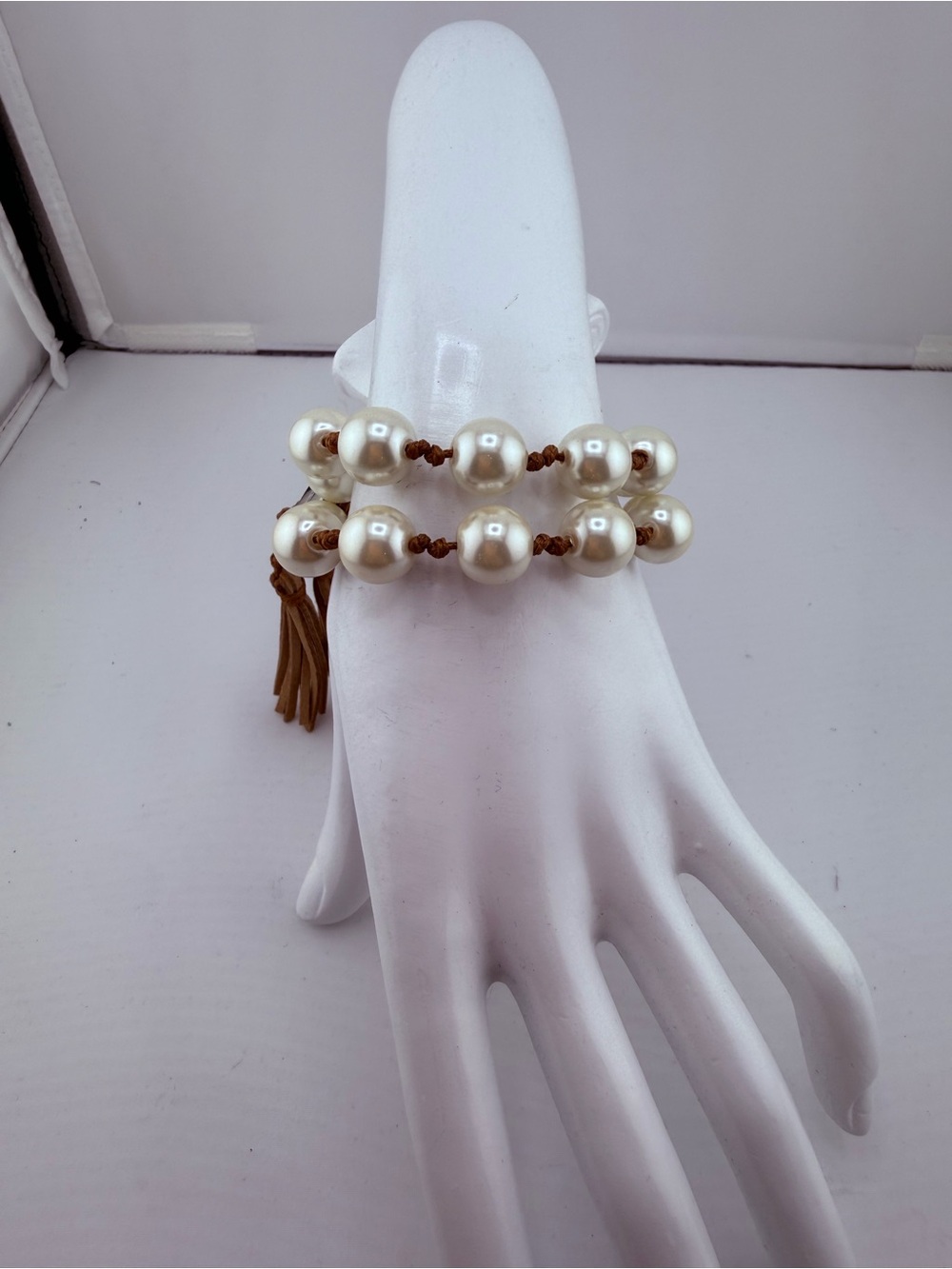 Chico’s Pearl Bead Stretch Bracelet with Brown Leather Tassel - Picture 2 of 4